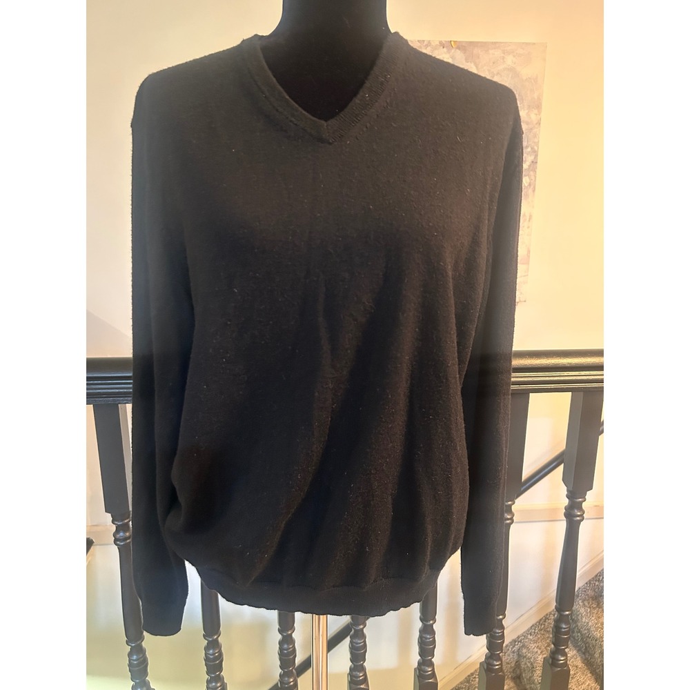 Calvin Klein Mens XL Black V-Neck Sweater 100% Extra Fine Merino Wool Pullover
